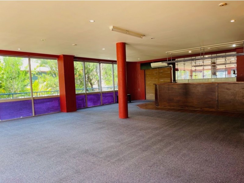 1/383 Esplanade, Torquay QLD 4655