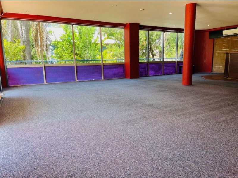 1/383 Esplanade, Torquay QLD 4655