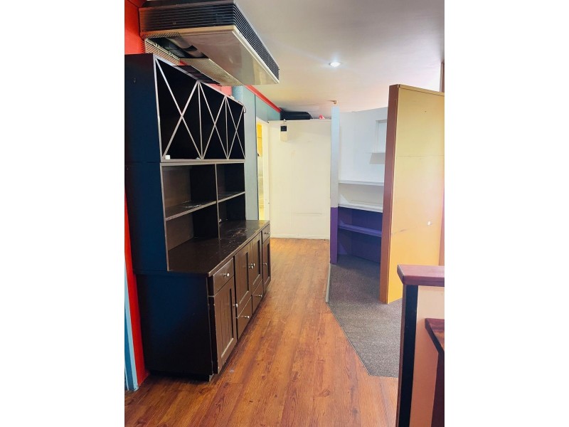 1/383 Esplanade, Torquay QLD 4655