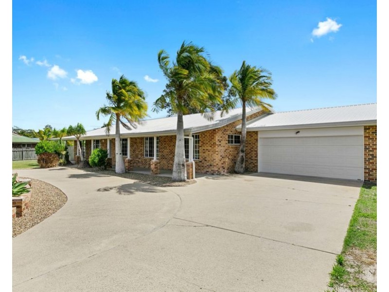 11 Poinciana Crescent, Kawungan QLD 4655