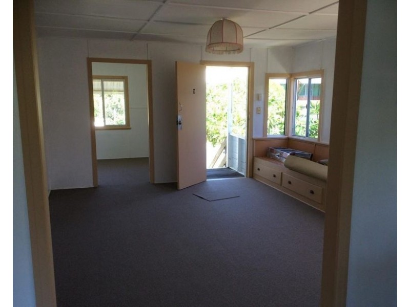 3/6 Freshwater Street, Scarness QLD 4655