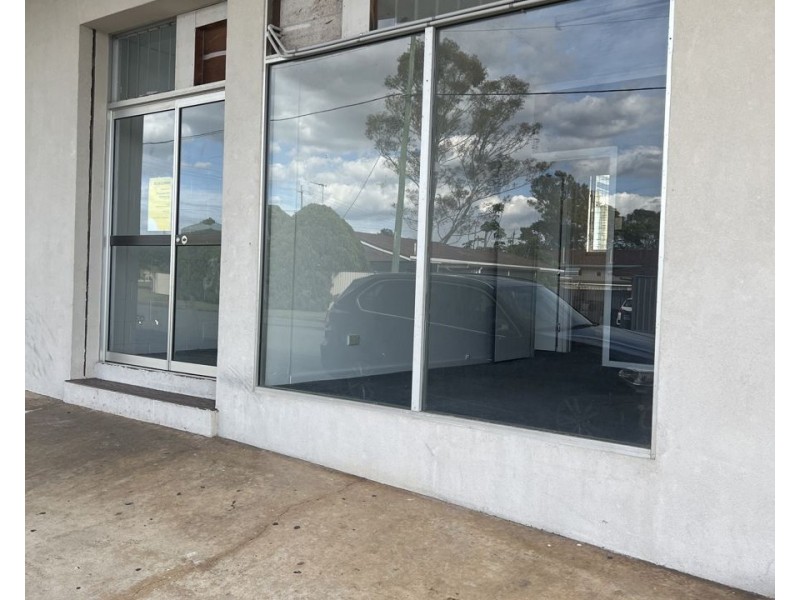 6&7 Boys Ave, Maryborough QLD 4650