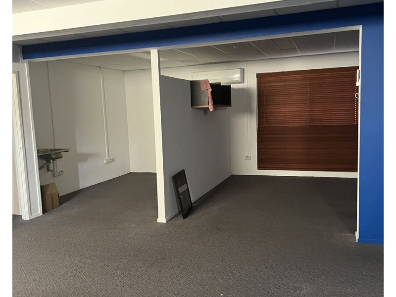 54 Torquay Road, Pialba QLD 4655