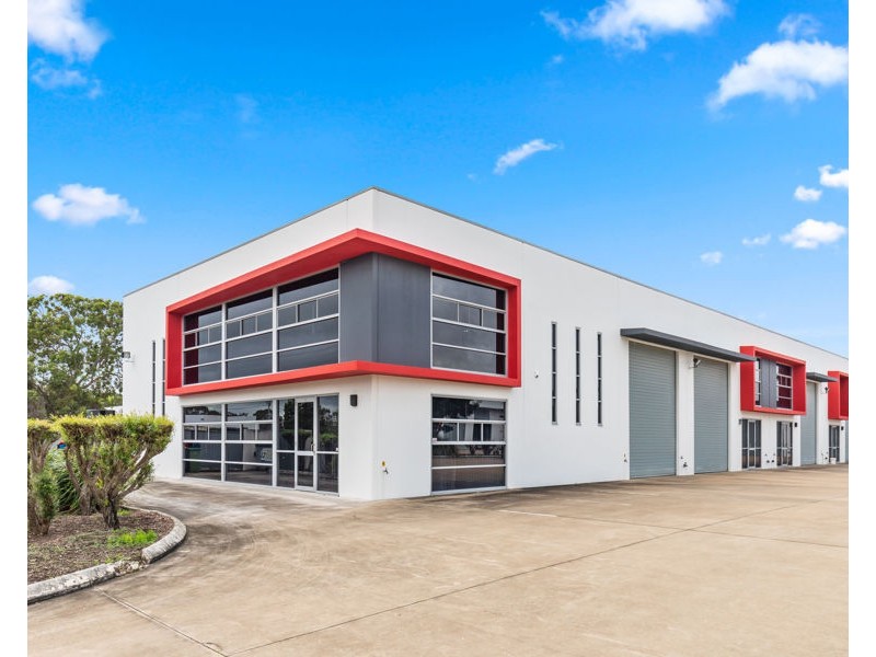 1/4 Victory East Street, Urangan QLD 4655