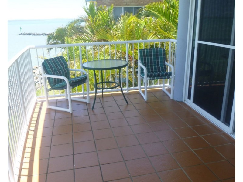65/17 Buccaneer Drive, Urangan QLD 4655