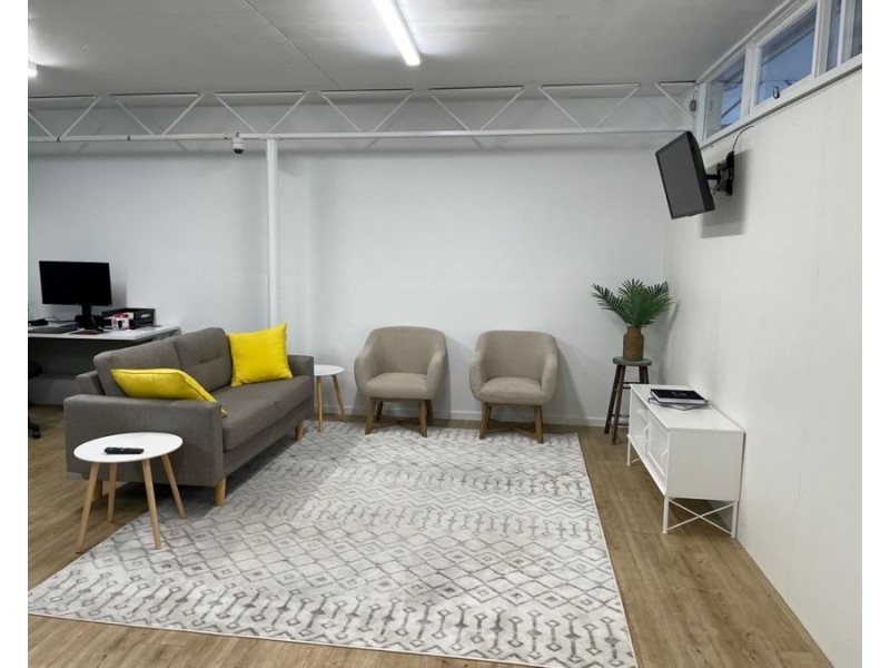 414D Esplanade, Torquay QLD 4655