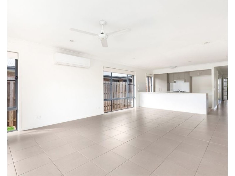 12 Venus Street, Urraween QLD 4655