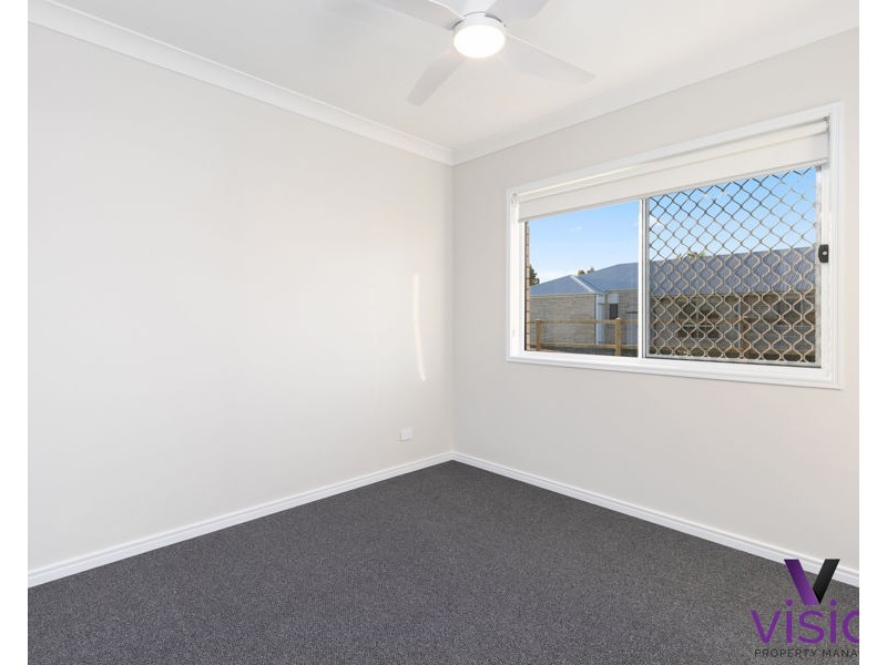 1 Seabreeze Lane, Point Vernon QLD 4655