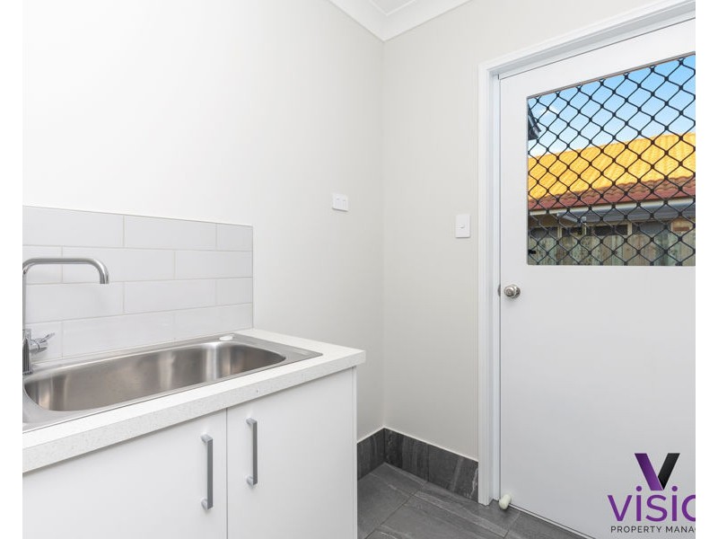 1 Seabreeze Lane, Point Vernon QLD 4655