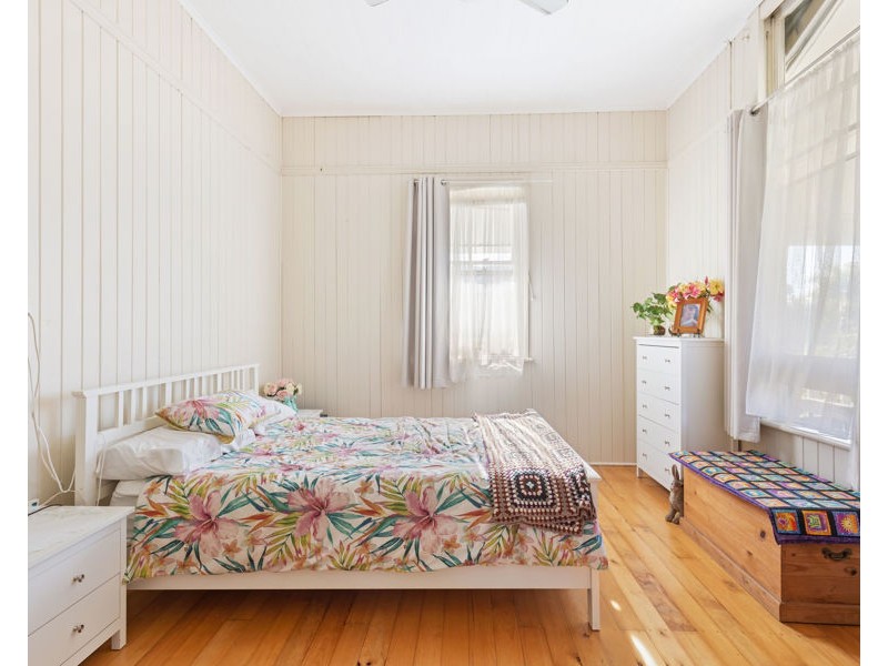 29 Moreton Street, Toogoom QLD 4655