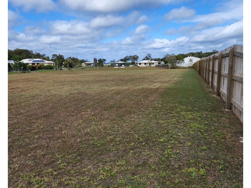 12 Whimbrel Place, Boonooroo QLD 4650