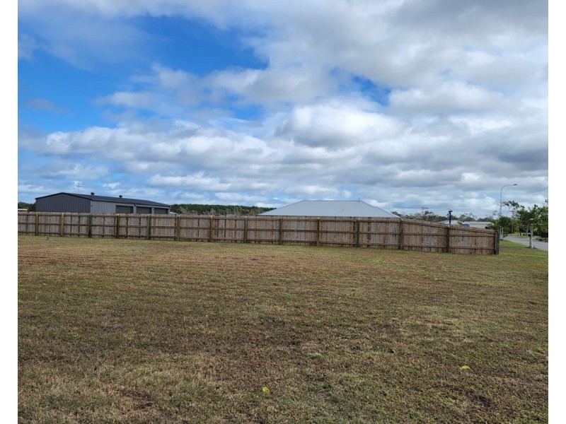 12 Whimbrel Place, Boonooroo QLD 4650