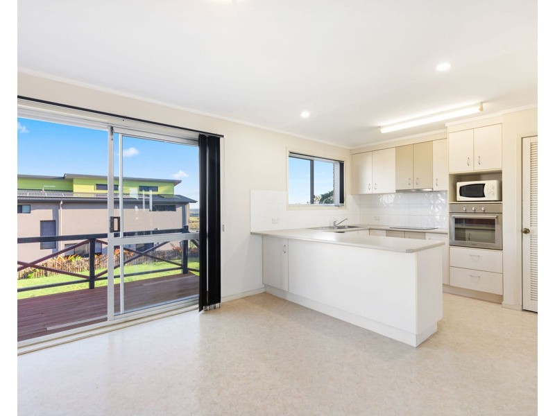 6A Regency Avenue, Urraween QLD 4655