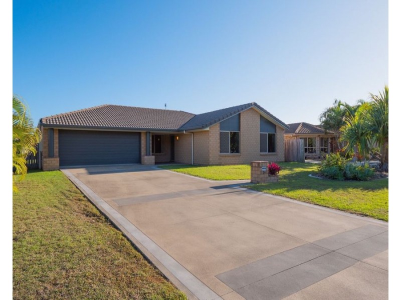 36 Emerald Park Way, Urangan QLD 4655