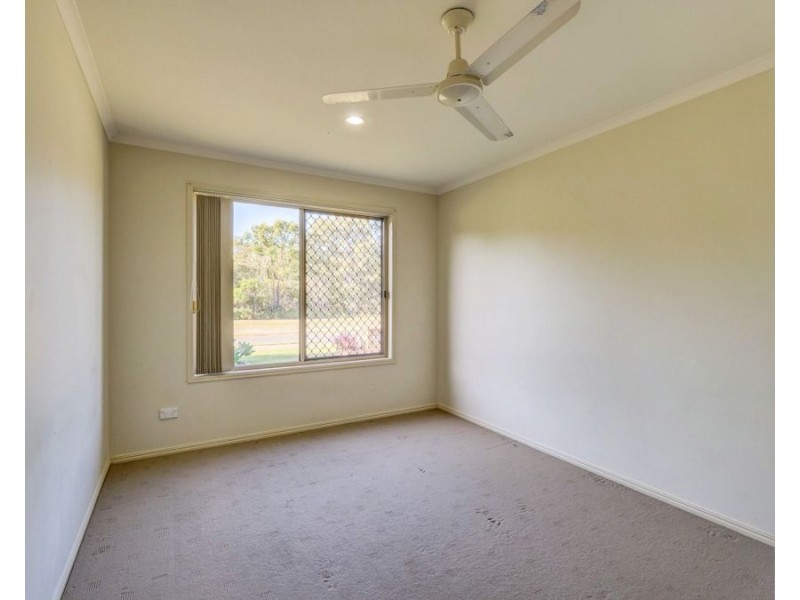 36 Emerald Park Way, Urangan QLD 4655