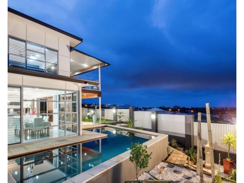 41 Sandy View Drive, Nikenbah QLD 4655