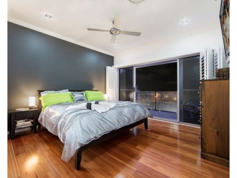 41 Sandy View Drive, Nikenbah QLD 4655