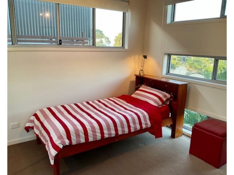 12/80 Moolyyir Street, Urangan QLD 4655