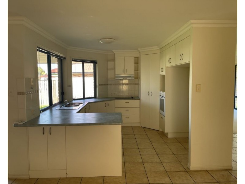 51 Mackay Drive, Kawungan QLD 4655