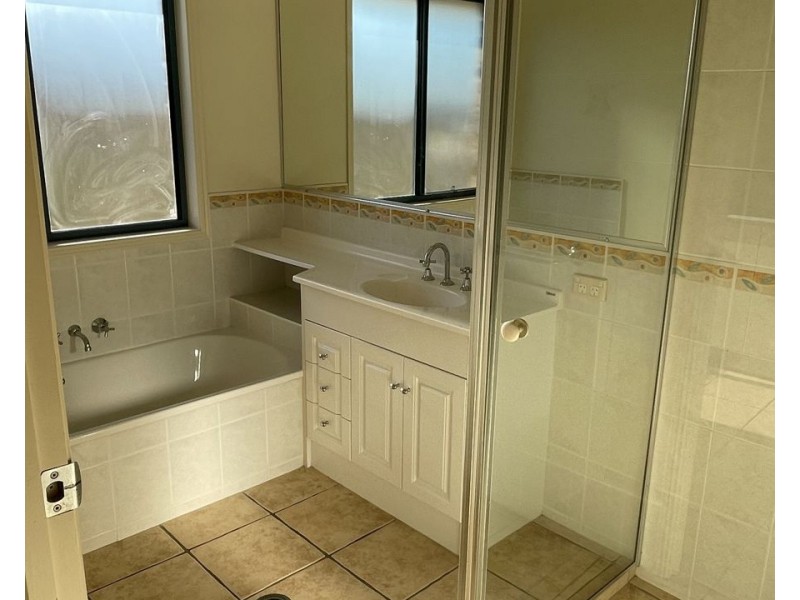 51 Mackay Drive, Kawungan QLD 4655