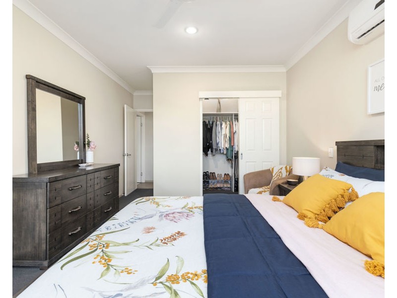 8 Border Court, Torquay QLD 4655