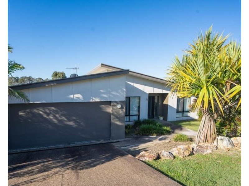 19 Parklink West Avenue,, Wondunna QLD 4655