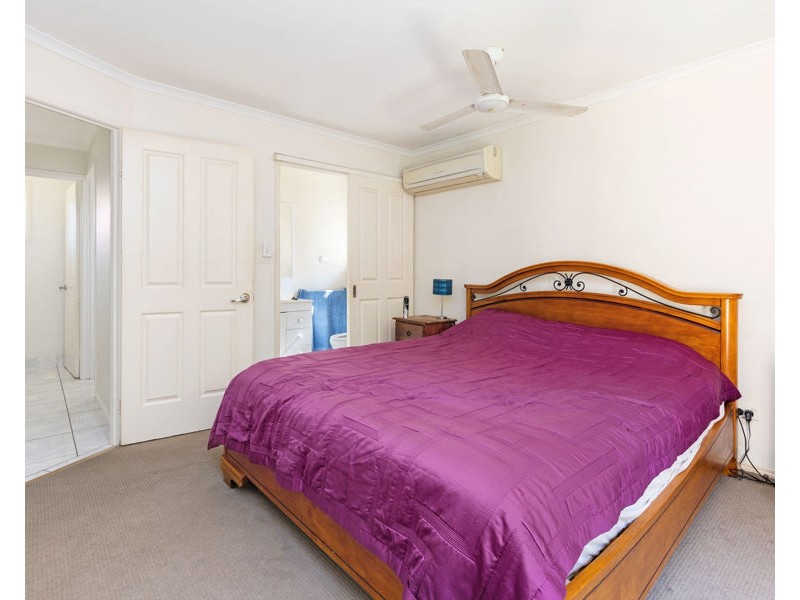 26 Emerald Park Way, Urangan QLD 4655