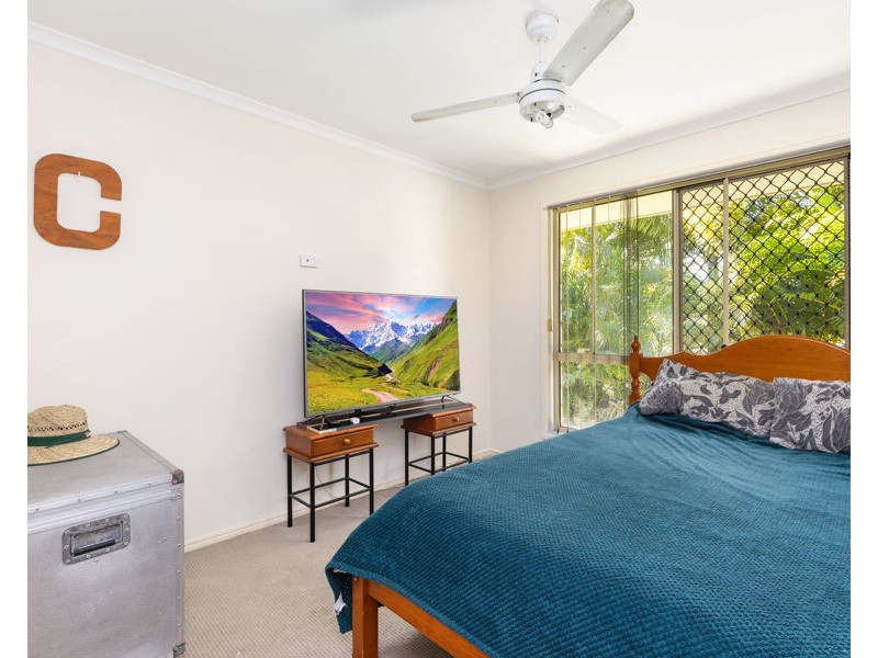 26 Emerald Park Way, Urangan QLD 4655