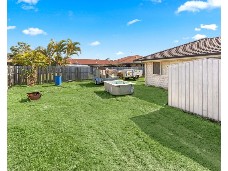 26 Emerald Park Way, Urangan QLD 4655