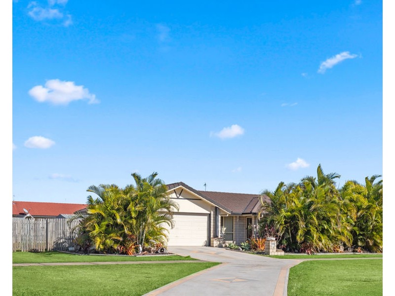 26 Emerald Park Way, Urangan QLD 4655