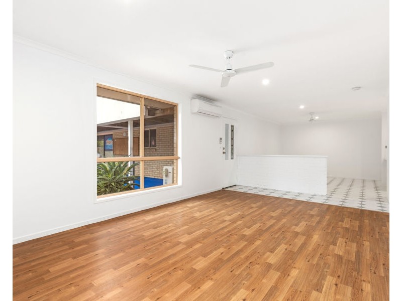 52a Corser Street, Point Vernon QLD 4655