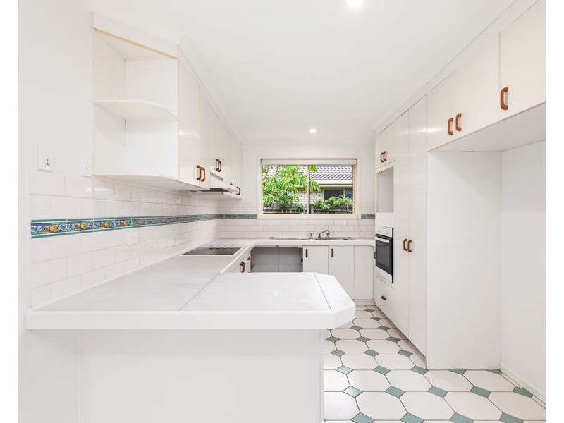 52a Corser Street, Point Vernon QLD 4655