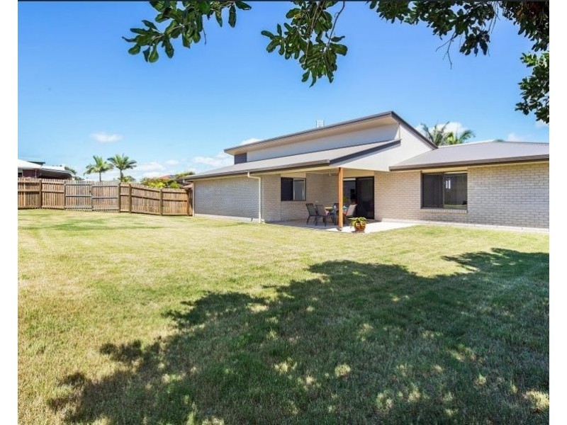 7 Jovi Court, Scarness QLD 4655