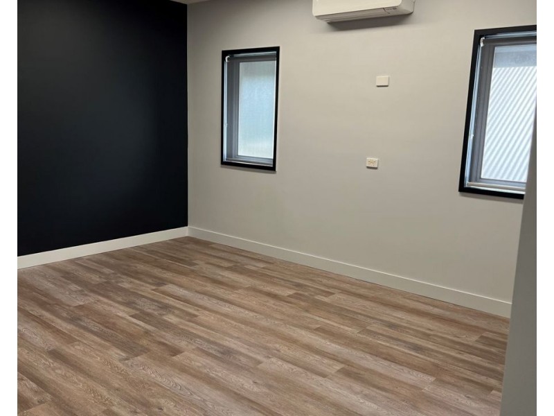 5 9 Bideford Street, Torquay QLD 4655