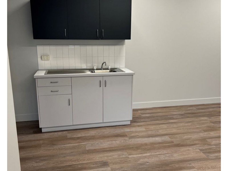 5 9 Bideford Street, Torquay QLD 4655