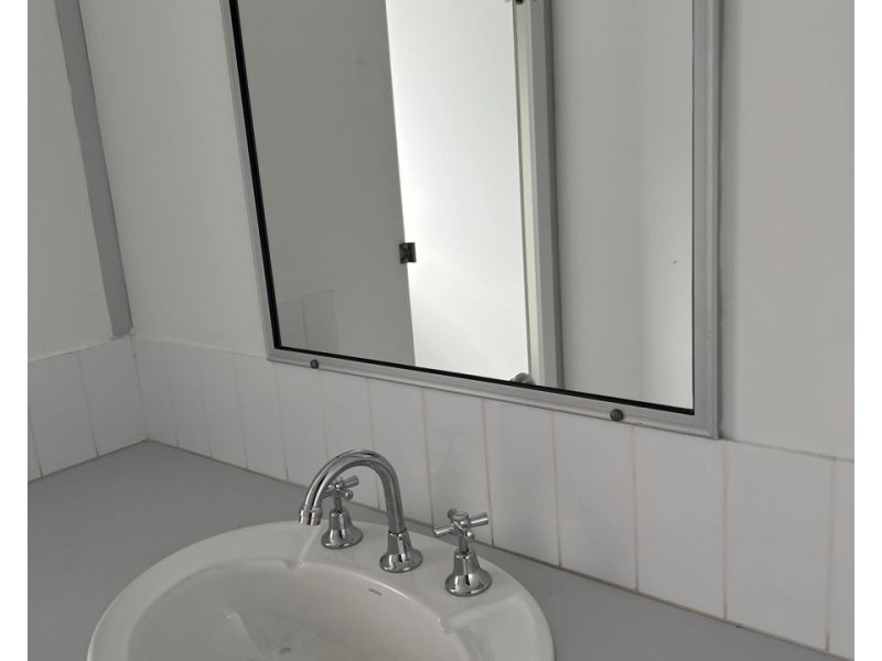 5 9 Bideford Street, Torquay QLD 4655