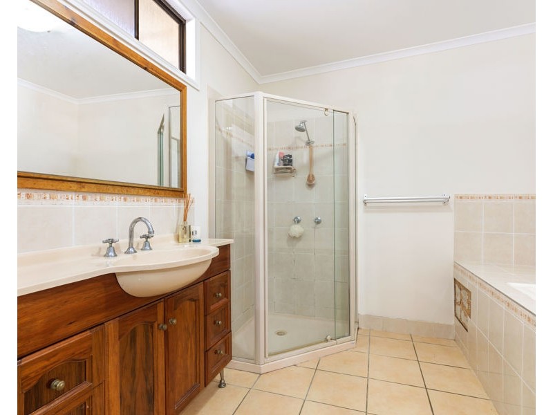 665A Esplanade, Urangan QLD 4655