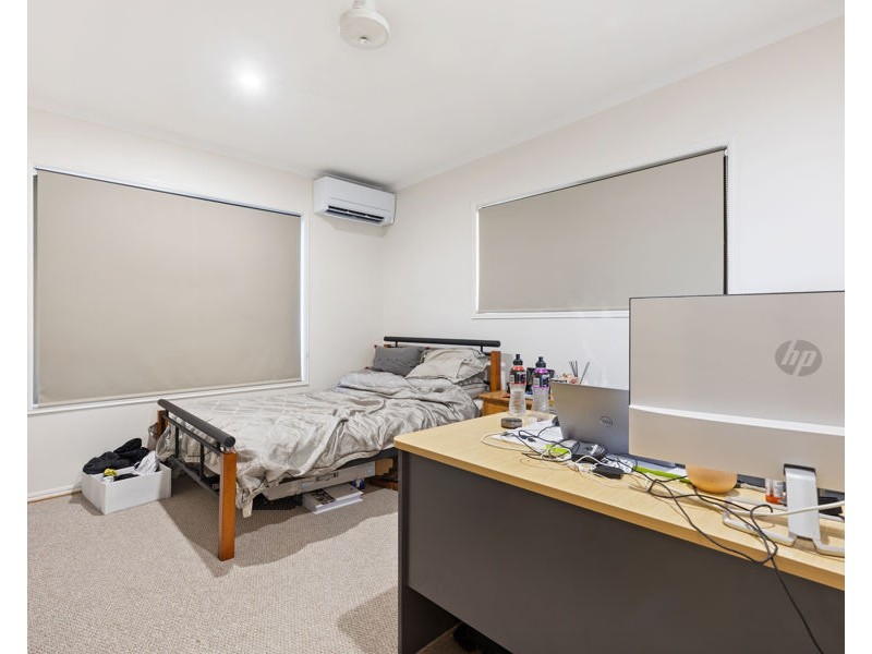 665A Esplanade, Urangan QLD 4655