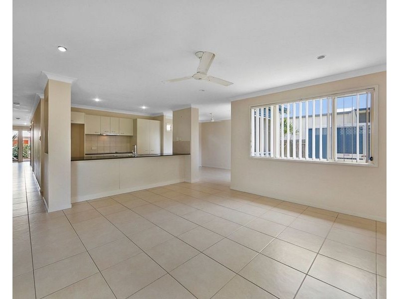 56 Northshore Avenue, Toogoom QLD 4655