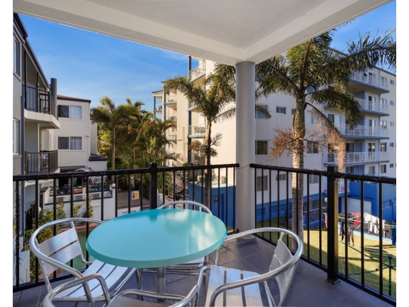 14/396 Esplanade, Torquay QLD 4655