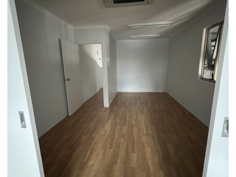 6 97 Old Maryborough Road, Pialba QLD 4655