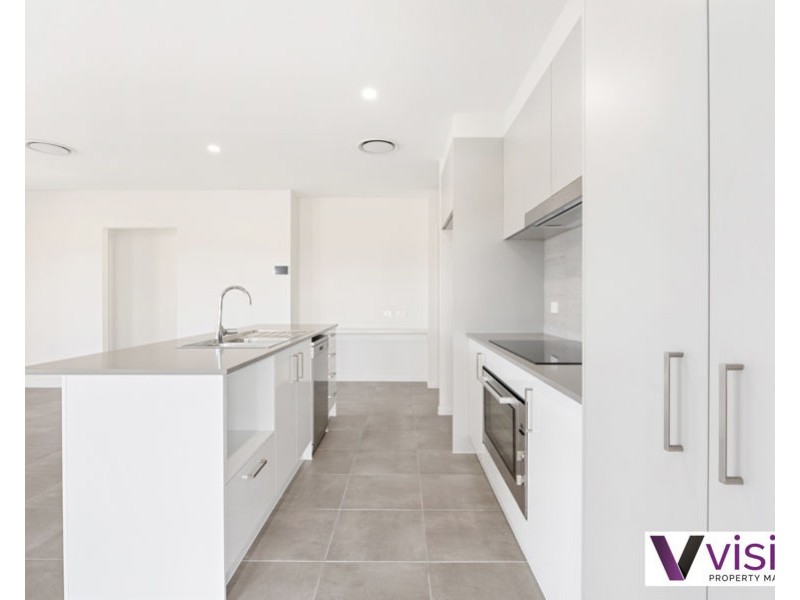 104 Martin, Point Vernon QLD 4655