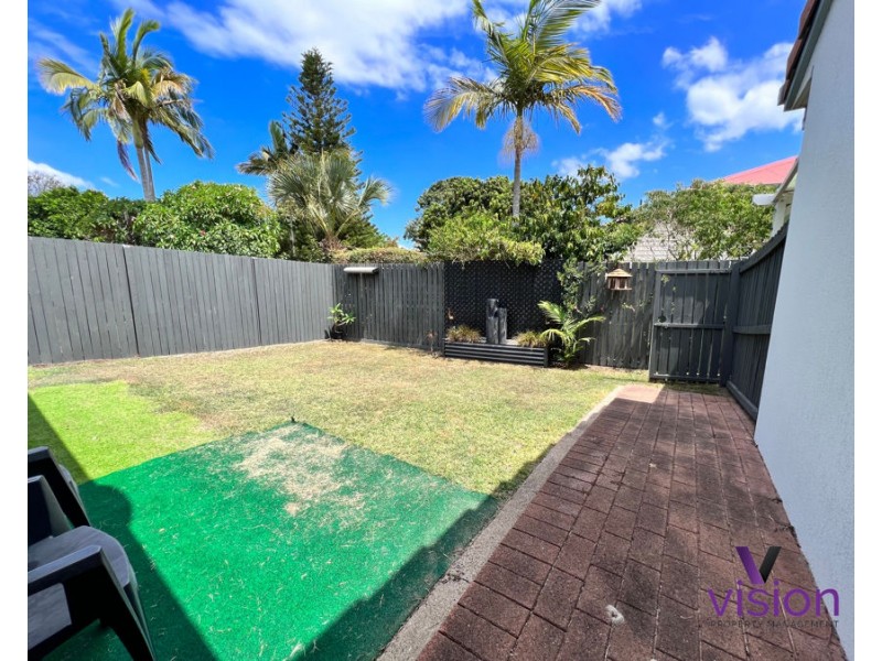 2/103 Cypress Street, Torquay QLD 4655