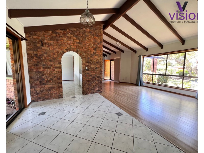 5 Paul, Point Vernon QLD 4655