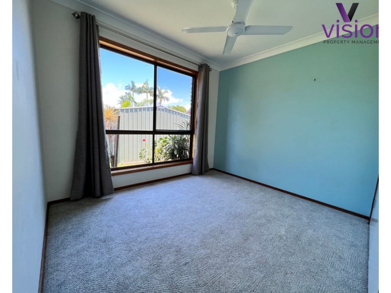 5 Paul, Point Vernon QLD 4655