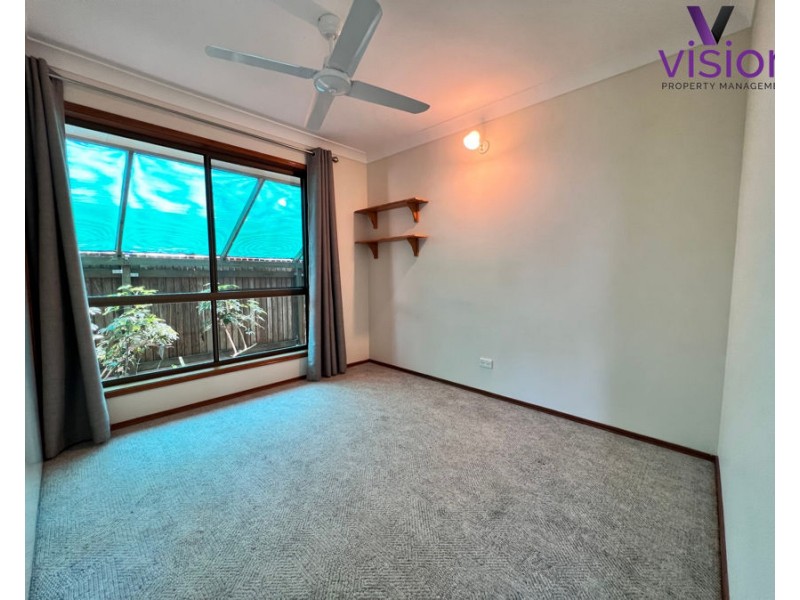 5 Paul, Point Vernon QLD 4655