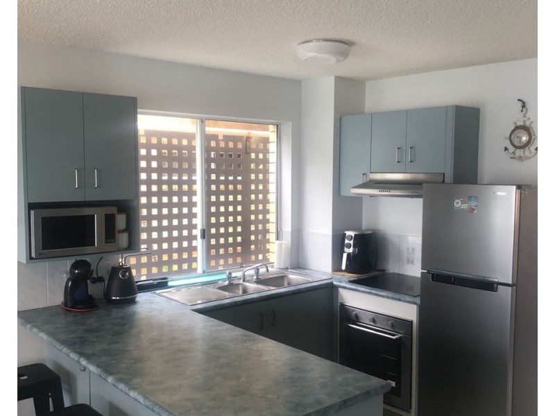 63/17 Buccaneer Drive, Urangan QLD 4655