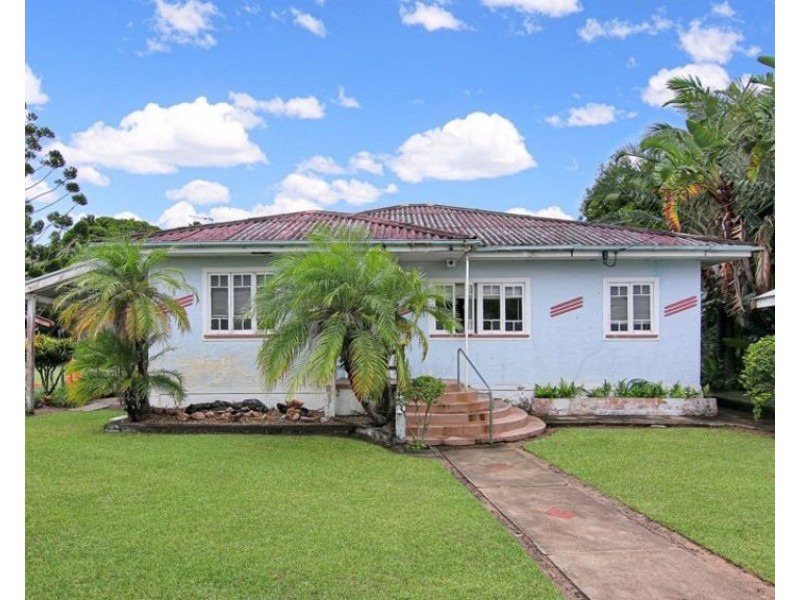 184 Cypress Street, Urangan QLD 4655
