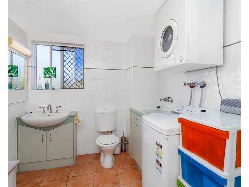 14/396 Esplanade, Torquay QLD 4655