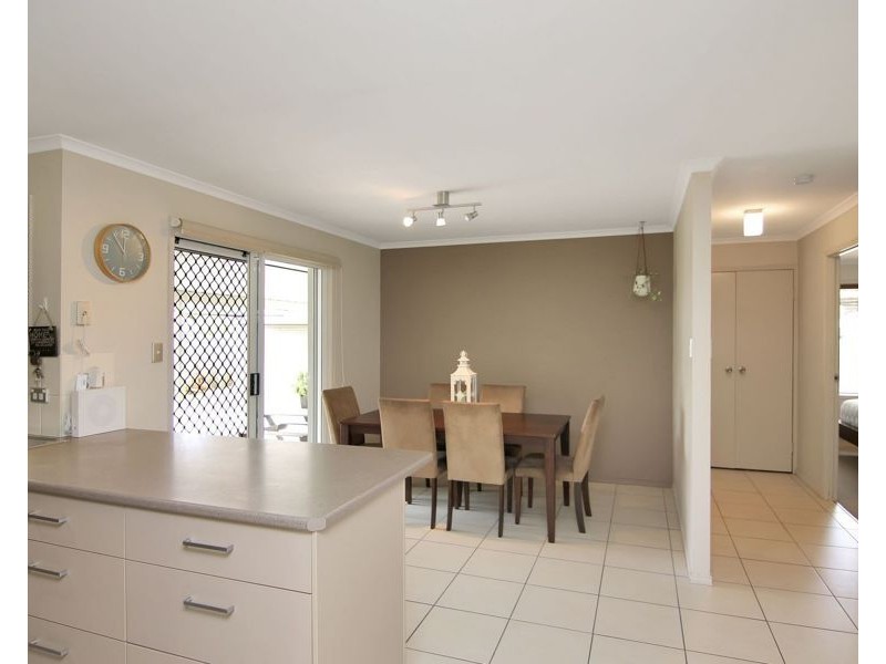 14 Bergin Court, Torquay QLD 4655